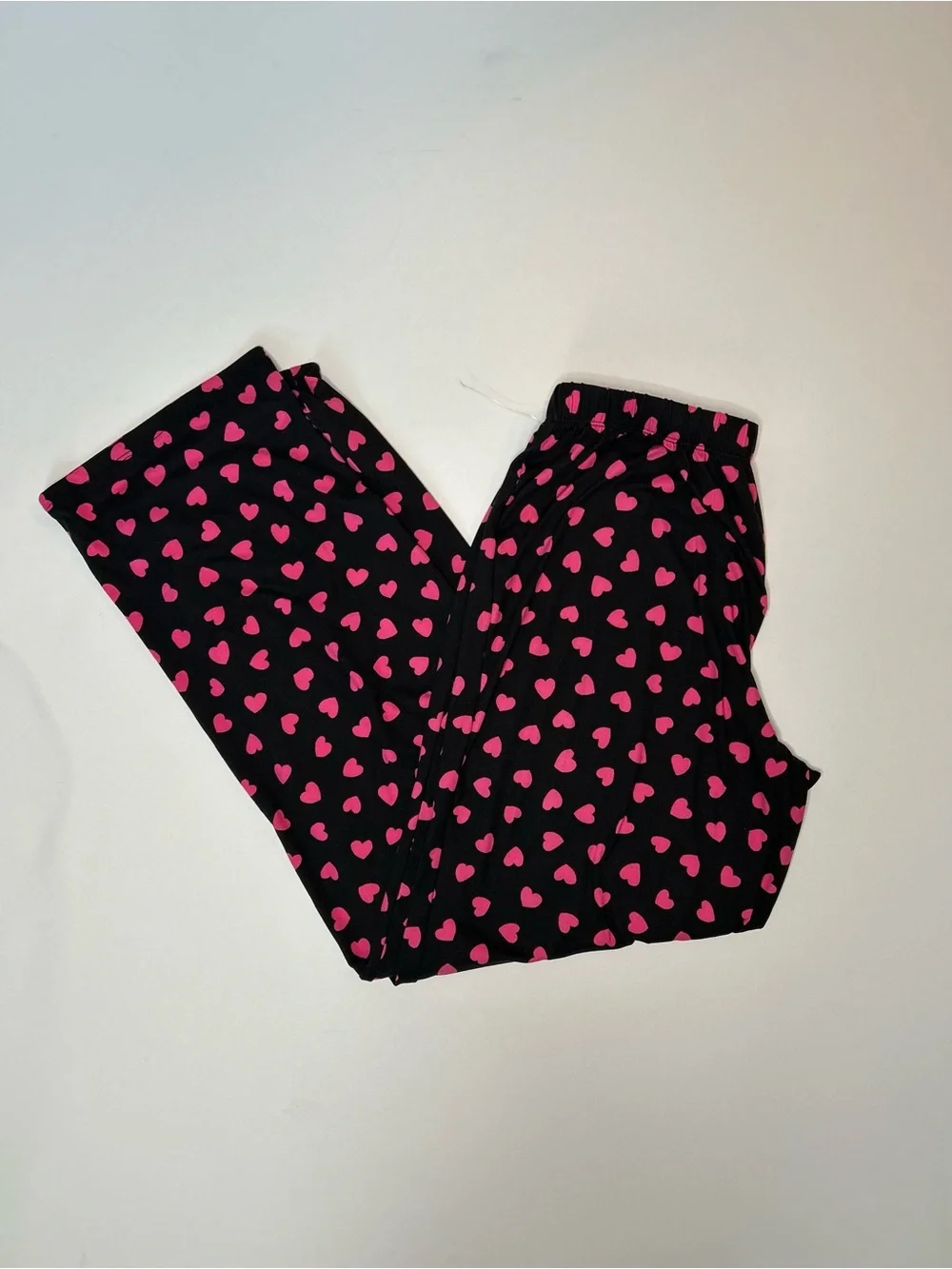 Kate Spade New York Pink Scattered Hearts Pajama Lounge Pants Black